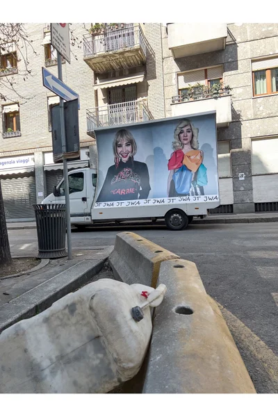 Look 26